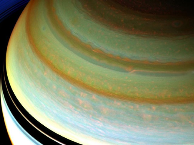 Cassini Saturn 5